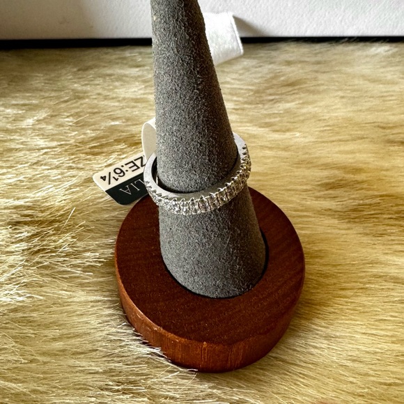 NWT 925 sterling silver 2 row anniversary band / ring 5.75 - Picture 4 of 12